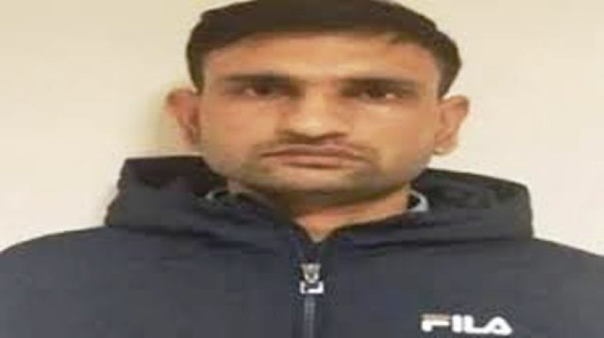 Indian Ambessy staff spied for Pakistan, Arrested