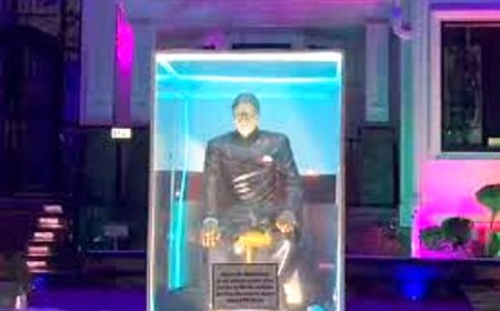 Amitabh Bachchan's statue listed as tourist spot on Google Maps
