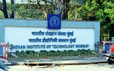 Campus placement decreases in IIT-Bombay, minimum pay also drops