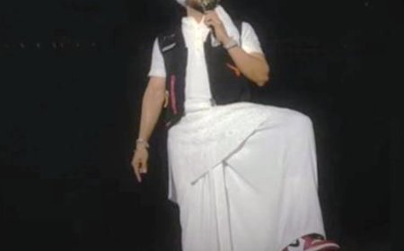Now Diljit Dosanjh's songs replace alcohol with Coke