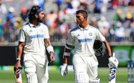 Jaiswal, Rahul Deflate Australia On Day 2