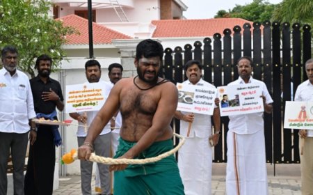 Tamil Nadu BJP Chief flogs himself as pledged