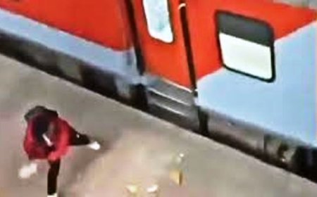 Doors locked, passengers throw stones at MahaKumbh-bound train