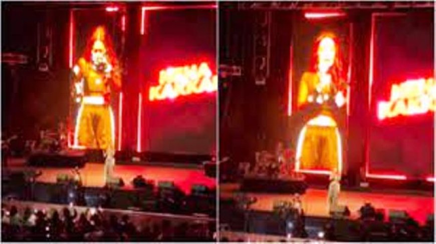 Neha Kakkar Breaks Down After Arriving Late In Melbourne Show