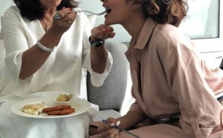 Jacqueline Fernandez's Mother Dies After Stroke