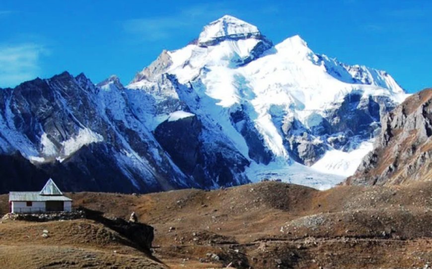 Landslide on Adi Kailash Yatra route, pilgrims stranded