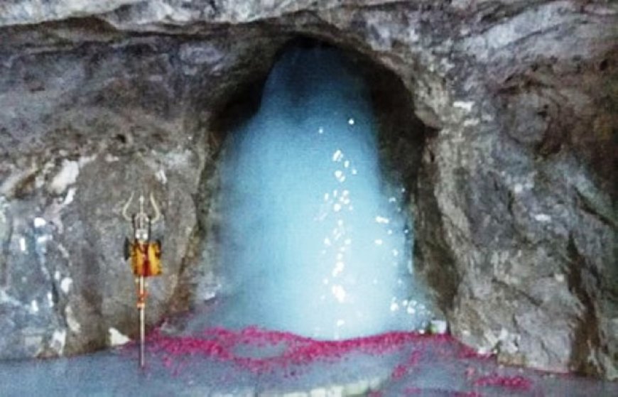 Baba Barfani is melting fast this year!!