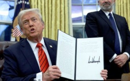 Trump Pinches India, Relieves Pakistan