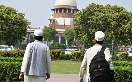 Supreme Court pauses Key Waqf Act Provisions