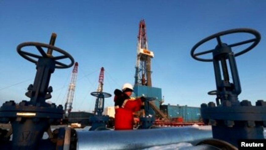 India bows to US, Europe pressure, may cut Russian oil purchase